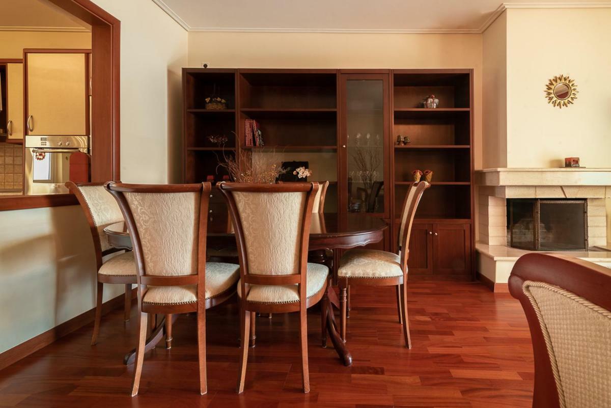 Penthouse 5 Min From Airport And Sea Appartamento Markópoulon Esterno foto