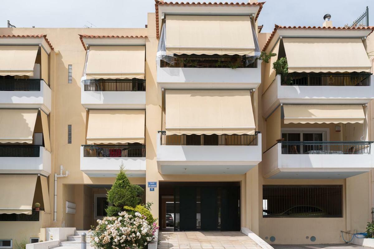 Penthouse 5 Min From Airport And Sea Appartamento Markópoulon Esterno foto